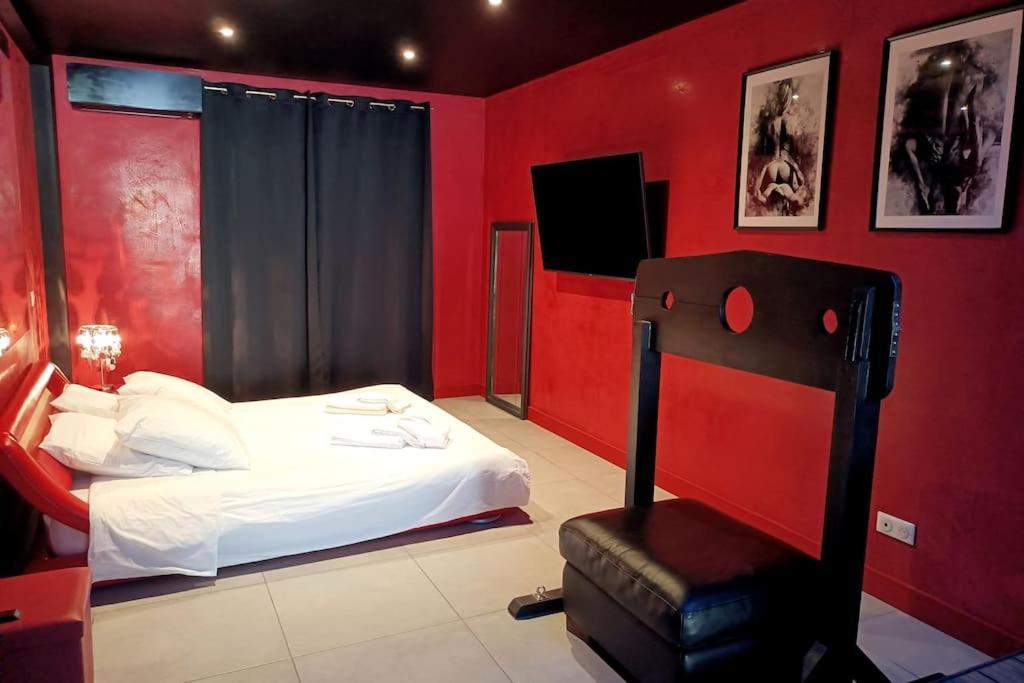 Appartement Balneo Et Sauna Prives The Red Room Mauguio Exterior foto